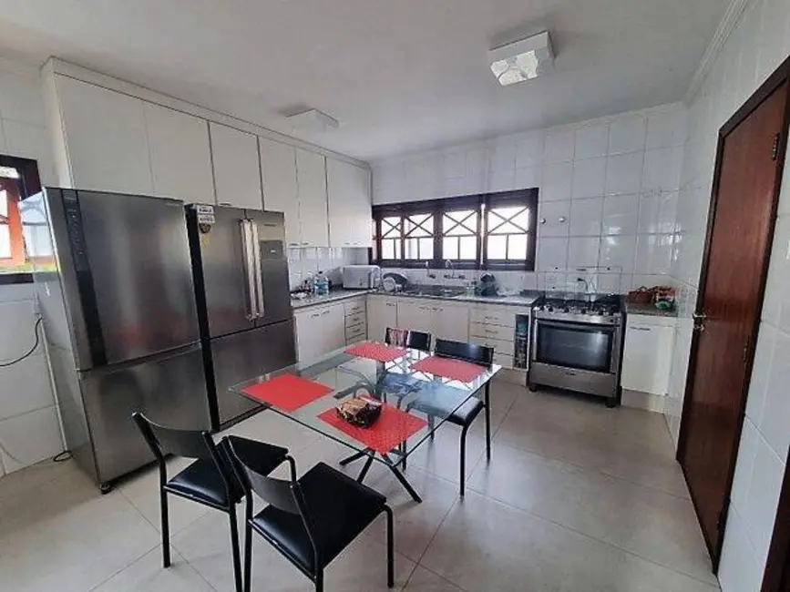 Foto 5 de Casa com 4 quartos à venda, 390m2 em Sao Jose Dos Campos - SP