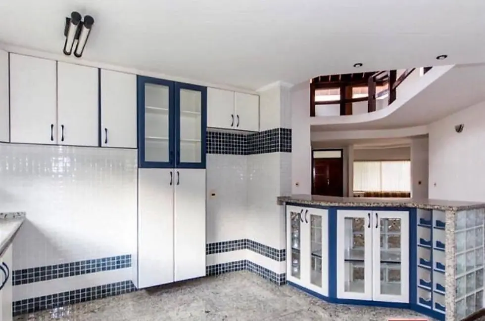 Foto 9 de Casa com 4 quartos à venda, 350m2 em Tabatinga, Caraguatatuba - SP