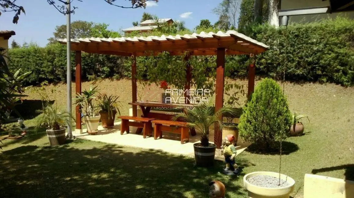 Foto 3 de Chácara com 3 quartos à venda, 673m2 em Chácaras Santa Rita, Cacapava - SP