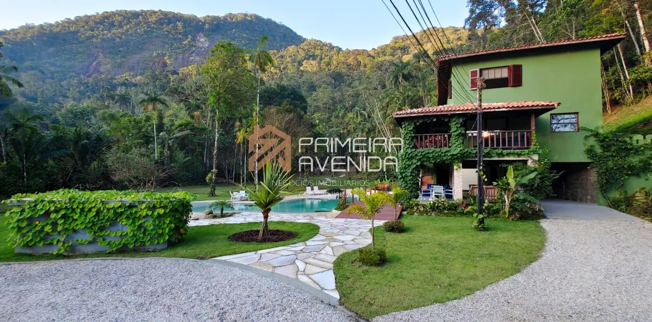 Foto 1 de Casa com 3 quartos à venda, 350m2 em Ubatuba - SP