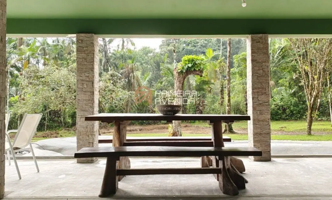 Foto 8 de Casa com 3 quartos à venda, 350m2 em Ubatuba - SP