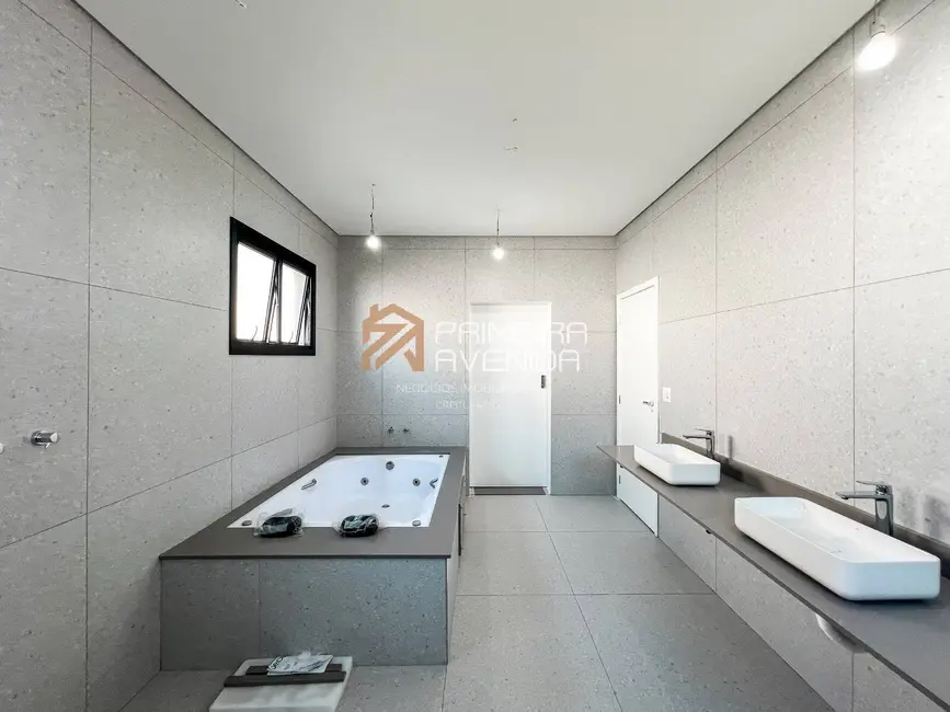 Casa com 5 quartos à venda, 495m2 em Sao Jose Dos Campos - SP - imagem 9 Foto 9 de Casa com 5 quartos à venda, 495m2 em Sao Jose Dos Campos - SP