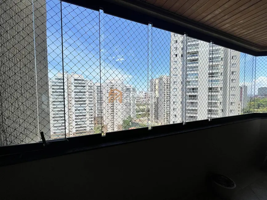 Cobertura com 5 quartos à venda, 400m2 em Sao Jose Dos Campos - SP - imagem 6 Foto 6 de Cobertura com 5 quartos à venda, 400m2 em Sao Jose Dos Campos - SP
