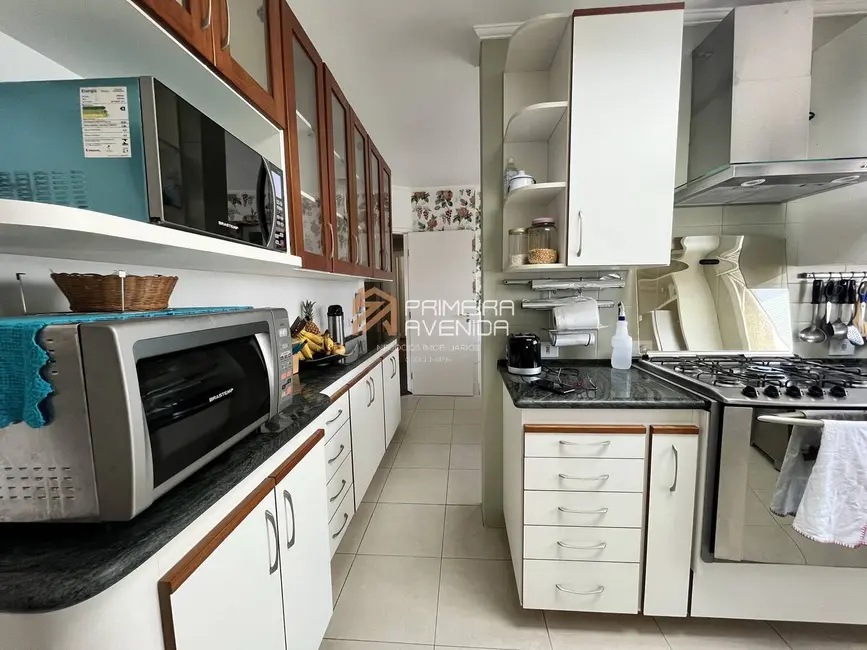 Cobertura com 5 quartos à venda, 400m2 em Sao Jose Dos Campos - SP - imagem 9 Foto 9 de Cobertura com 5 quartos à venda, 400m2 em Sao Jose Dos Campos - SP