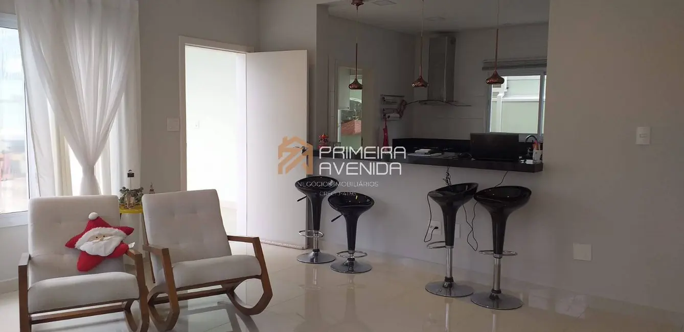 Foto 5 de Casa com 5 quartos à venda, 256m2 em Sao Jose Dos Campos - SP