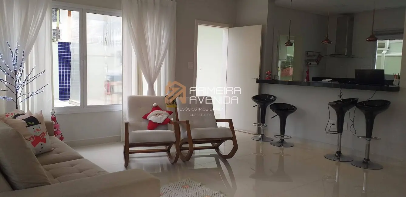 Foto 4 de Casa com 5 quartos à venda, 256m2 em Sao Jose Dos Campos - SP