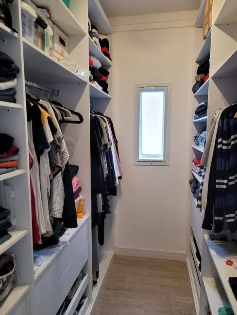 Foto 6 de Casa com 3 quartos à venda, 210m2 em Sao Jose Dos Campos - SP