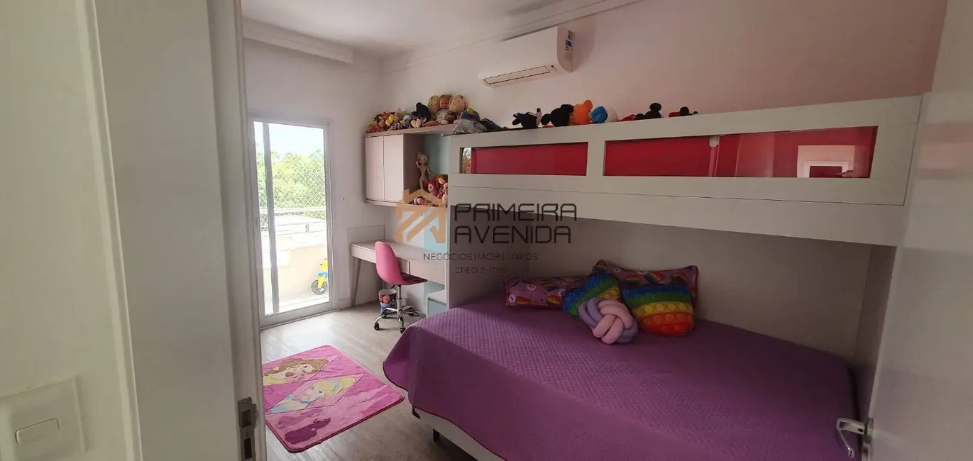 Casa com 3 quartos à venda, 210m2 em Sao Jose Dos Campos - SP - imagem 7 Foto 7 de Casa com 3 quartos à venda, 210m2 em Sao Jose Dos Campos - SP
