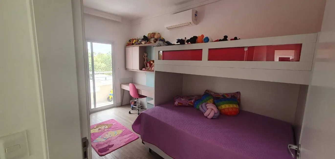 Foto 7 de Casa com 3 quartos à venda, 210m2 em Sao Jose Dos Campos - SP