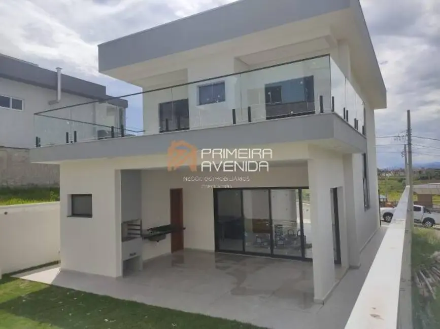 Casa com 3 quartos à venda, 201m2 em Parque Residencial Maria Elmira, Cacapava - SP - imagem 3 Foto 3 de Casa com 3 quartos à venda, 201m2 em Parque Residencial Maria Elmira, Cacapava - SP