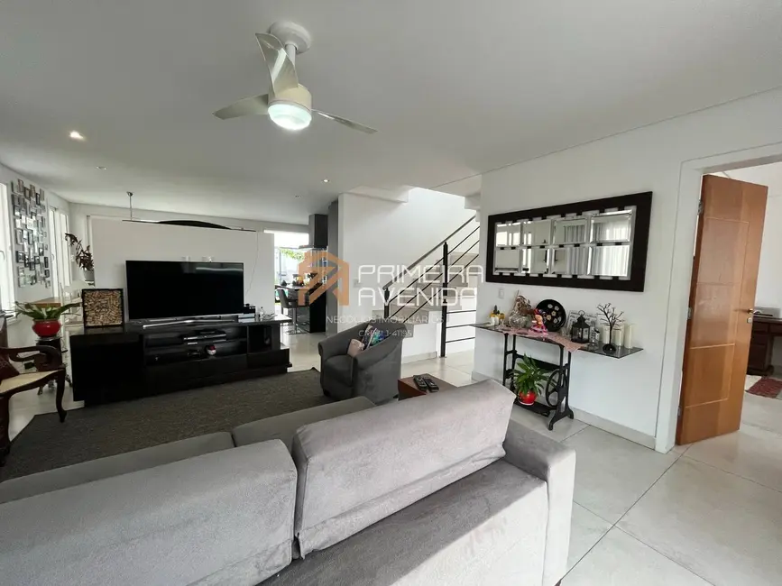 Foto 4 de Sobrado com 3 quartos à venda, 396m2 em Sao Jose Dos Campos - SP