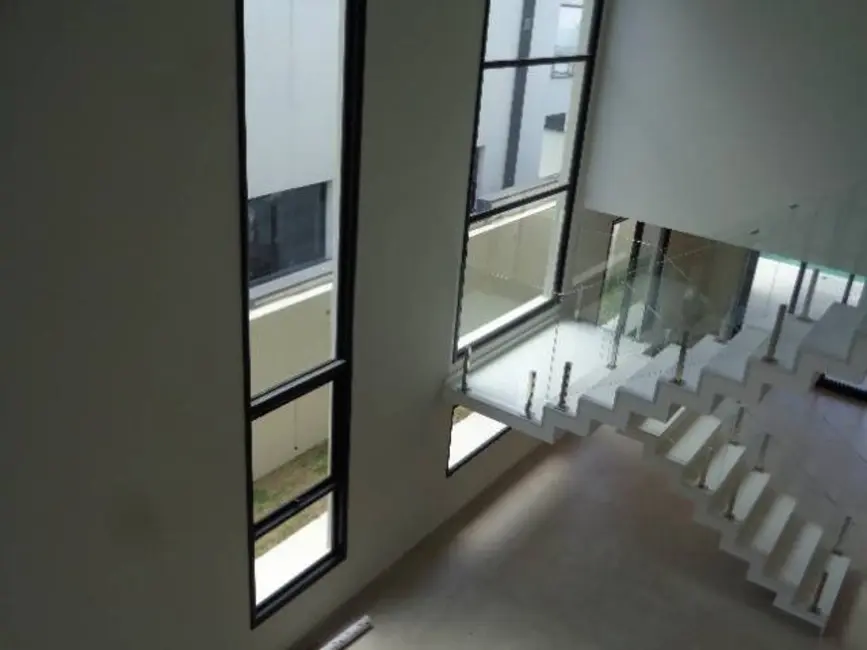 Foto 4 de Casa com 4 quartos à venda, 374m2 em Sao Jose Dos Campos - SP