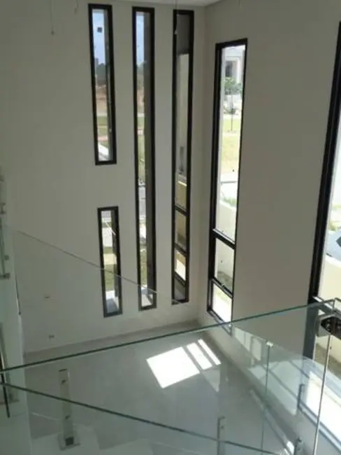 Foto 5 de Casa com 4 quartos à venda, 374m2 em Sao Jose Dos Campos - SP