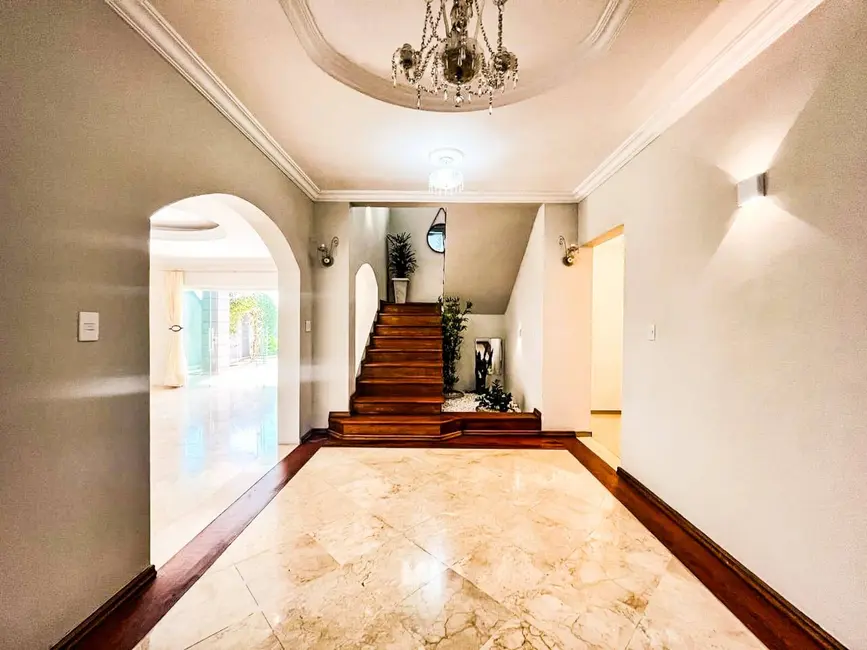 Foto 5 de Casa com 6 quartos à venda, 450m2 em Sao Jose Dos Campos - SP
