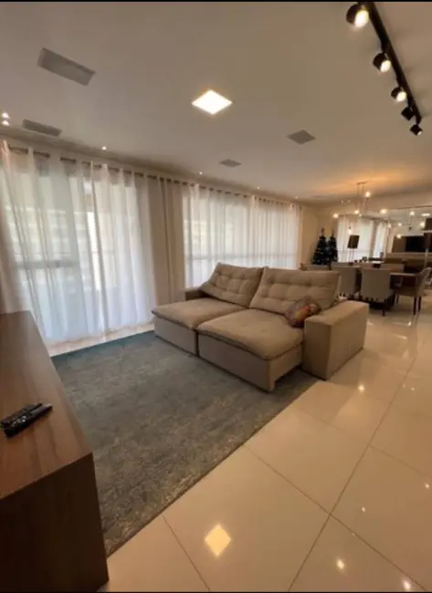 Apartamento com 3 quartos à venda, 156m2 em Sao Jose Dos Campos - SP - imagem 2 Foto 2 de Apartamento com 3 quartos à venda, 156m2 em Sao Jose Dos Campos - SP