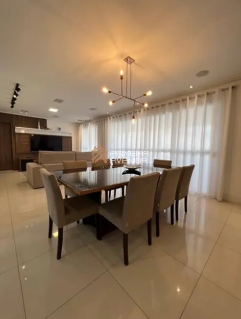 Apartamento com 3 quartos à venda, 156m2 em Sao Jose Dos Campos - SP - imagem 3 Foto 3 de Apartamento com 3 quartos à venda, 156m2 em Sao Jose Dos Campos - SP