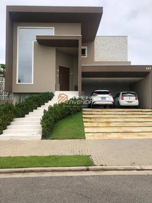 Foto 1 de Casa com 3 quartos à venda, 320m2 em Sao Jose Dos Campos - SP