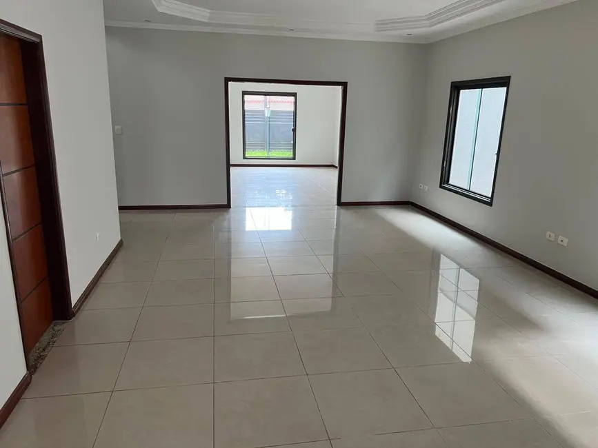 Foto 3 de Sobrado com 5 quartos à venda, 320m2 em Sao Jose Dos Campos - SP