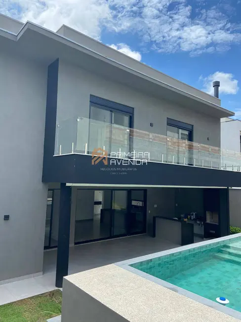 Foto 2 de Casa com 4 quartos à venda, 355m2 em Sao Jose Dos Campos - SP