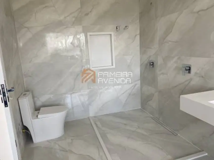 Foto 6 de Casa com 4 quartos à venda, 350m2 em Sao Jose Dos Campos - SP