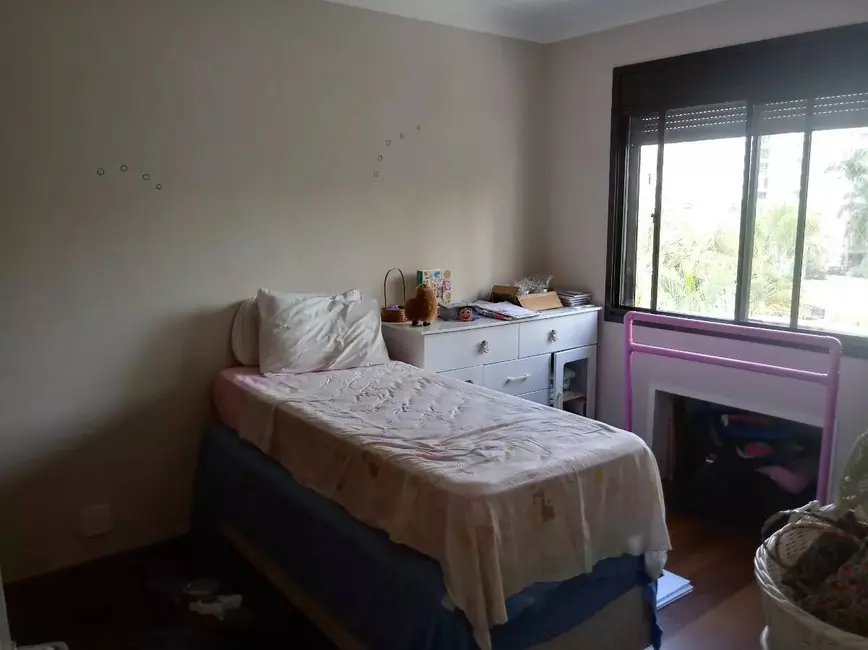 Foto 9 de Apartamento com 4 quartos à venda, 189m2 em Sao Jose Dos Campos - SP