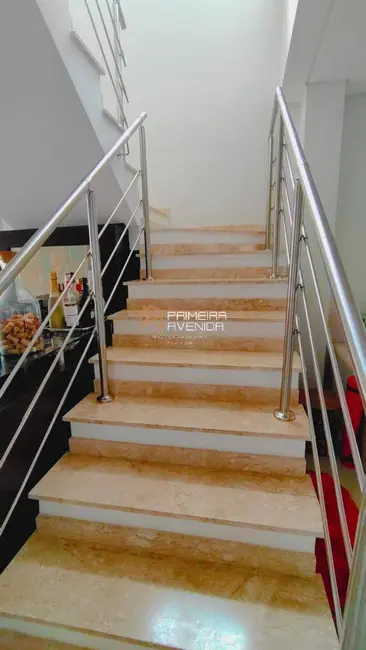 Foto 8 de Casa com 4 quartos à venda, 198m2 em Sao Jose Dos Campos - SP