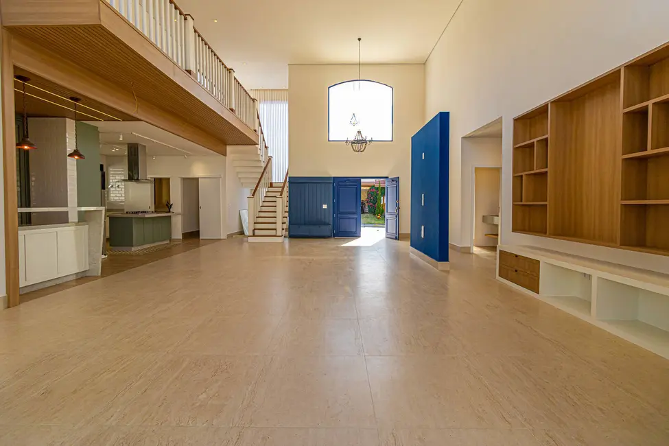 Casa de Condomínio com 4 quartos à venda, 337m2 em Sao Jose Dos Campos - SP - imagem 2 Foto 2 de Casa de Condomínio com 4 quartos à venda, 337m2 em Sao Jose Dos Campos - SP