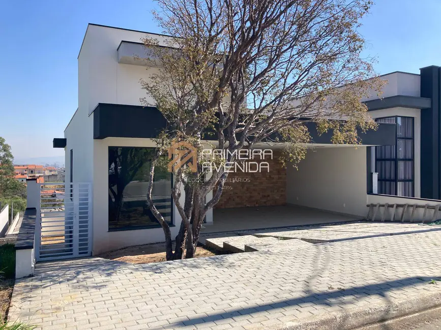 Foto 2 de Casa com 3 quartos à venda, 220m2 em Caçapava Velha, Cacapava - SP