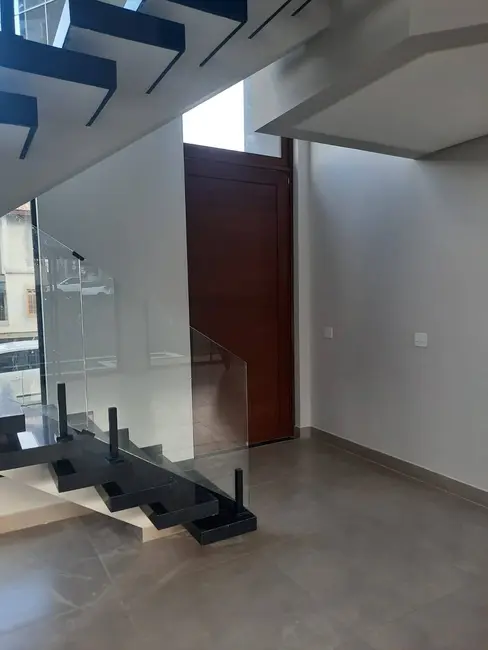 Foto 5 de Casa com 3 quartos à venda, 224m2 em Sao Jose Dos Campos - SP
