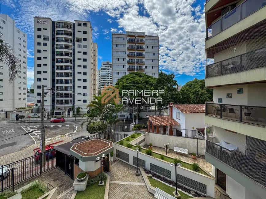 Apartamento com 3 quartos à venda, 178m2 em Sao Jose Dos Campos - SP - imagem 8 Foto 8 de Apartamento com 3 quartos à venda, 178m2 em Sao Jose Dos Campos - SP