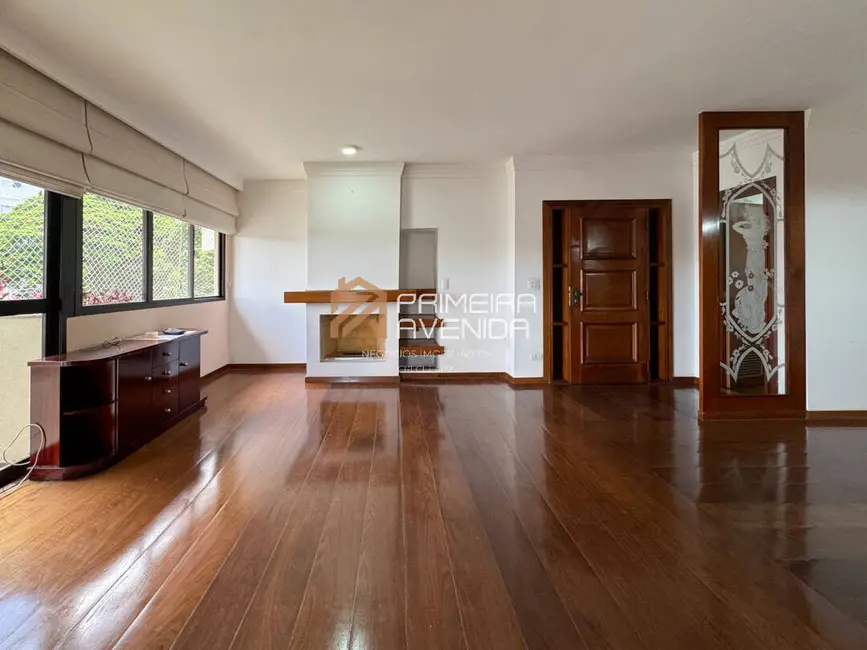 Apartamento com 3 quartos à venda, 178m2 em Sao Jose Dos Campos - SP - imagem 2 Foto 2 de Apartamento com 3 quartos à venda, 178m2 em Sao Jose Dos Campos - SP