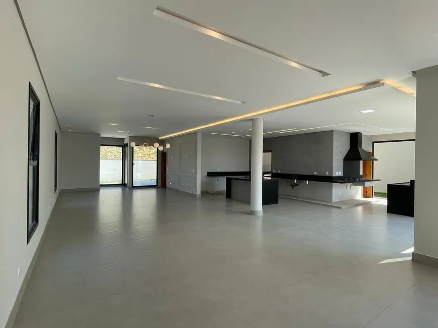 Foto 5 de Casa com 5 quartos à venda, 500m2 em Sao Jose Dos Campos - SP