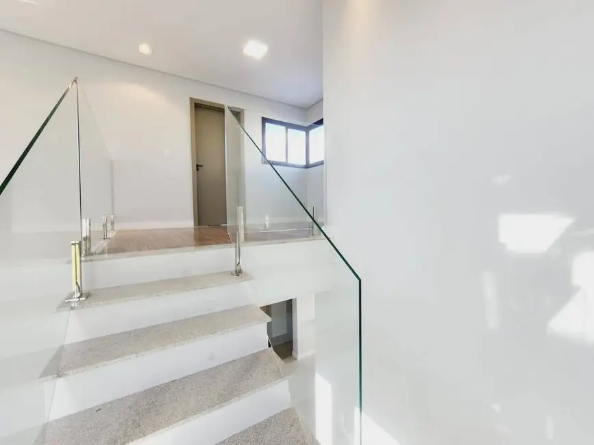 Foto 5 de Casa com 3 quartos à venda, 187m2 em Cacapava - SP