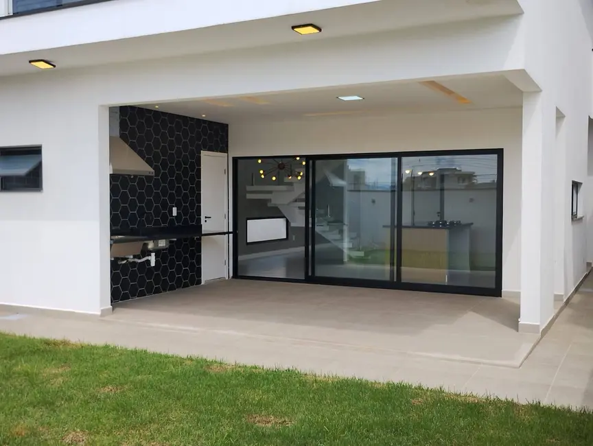 Foto 7 de Casa com 3 quartos à venda, 167m2 em Parque Residencial Maria Elmira, Cacapava - SP