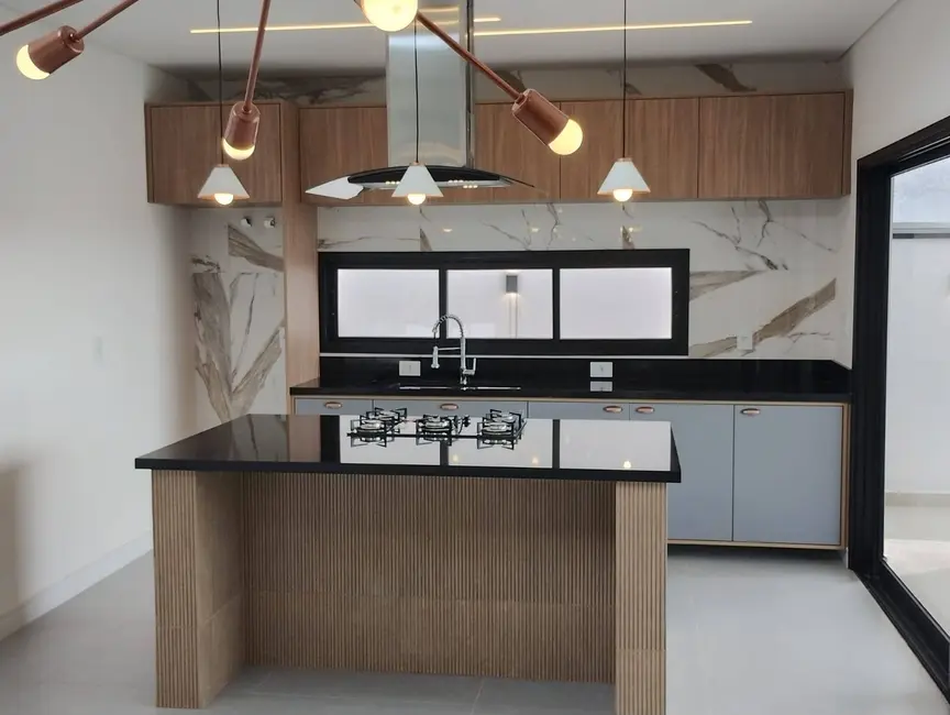 Foto 5 de Casa com 3 quartos à venda, 167m2 em Parque Residencial Maria Elmira, Cacapava - SP