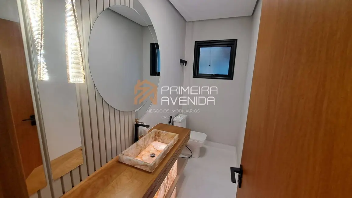 Foto 9 de Casa com 4 quartos à venda, 269m2 em Sao Jose Dos Campos - SP