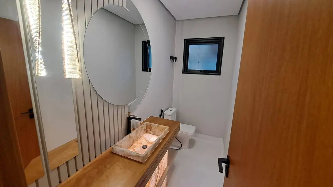 Foto 9 de Casa com 4 quartos à venda, 269m2 em Sao Jose Dos Campos - SP