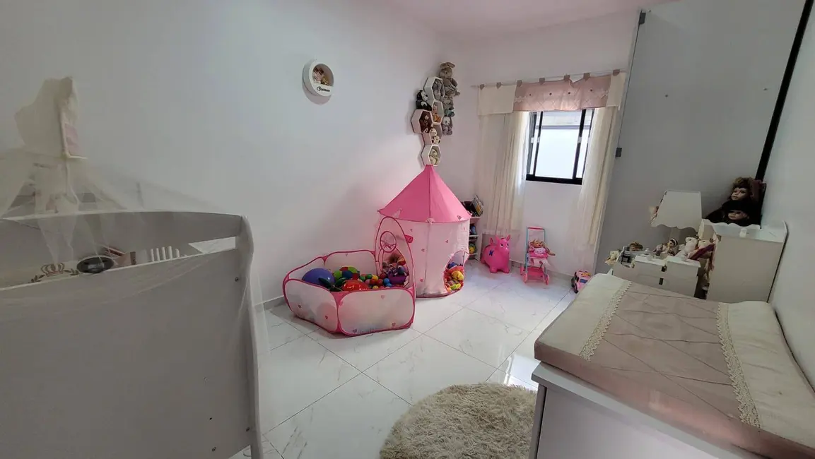 Foto 5 de Casa de Condomínio com 3 quartos à venda, 130m2 em Cacapava - SP