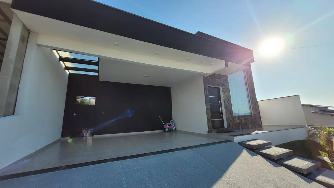 Foto 2 de Casa de Condomínio com 3 quartos à venda, 130m2 em Cacapava - SP