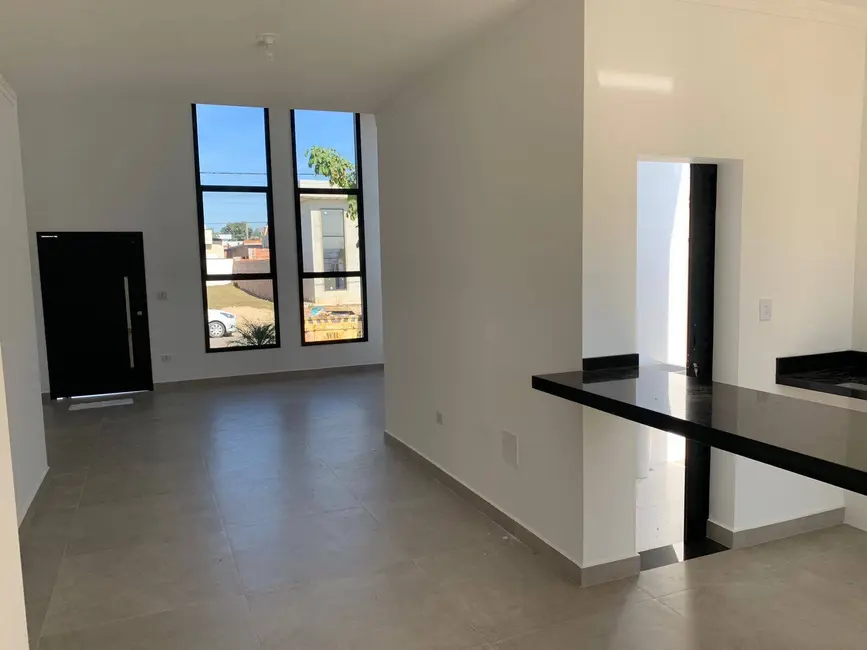 Foto 6 de Casa de Condomínio com 3 quartos à venda, 150m2 em Cacapava - SP