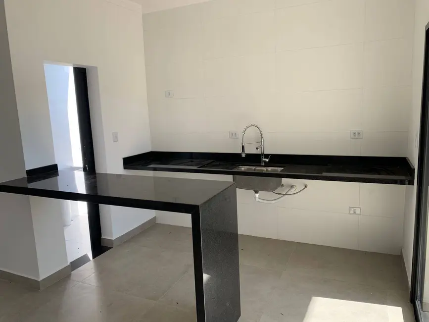 Foto 8 de Casa de Condomínio com 3 quartos à venda, 150m2 em Cacapava - SP
