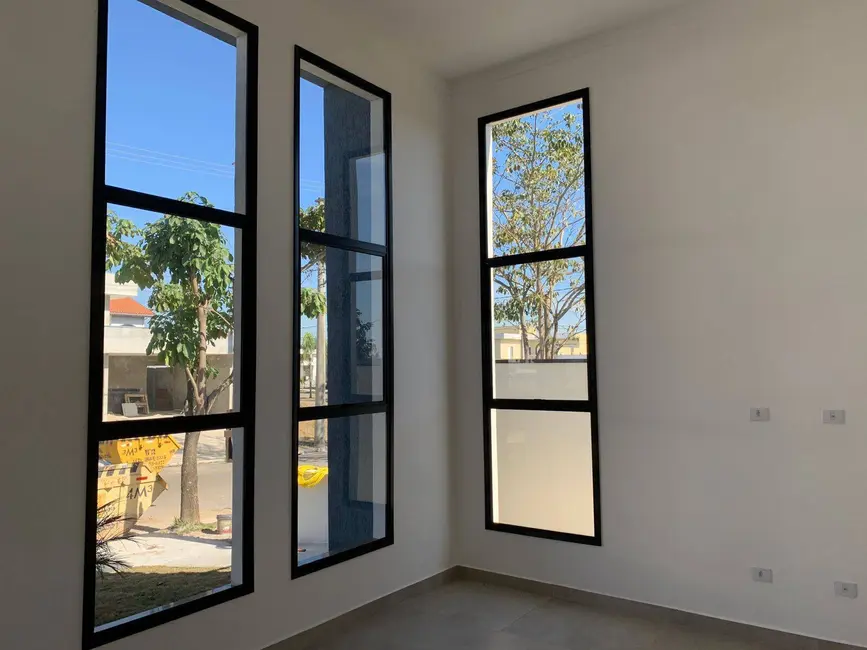 Foto 3 de Casa de Condomínio com 3 quartos à venda, 150m2 em Cacapava - SP