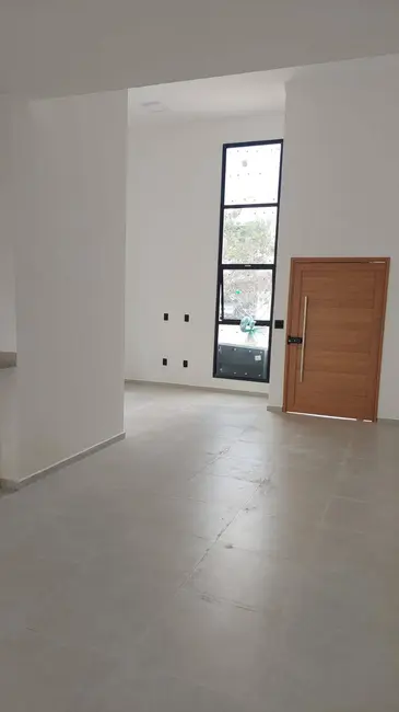 Foto 2 de Casa de Condomínio com 3 quartos à venda, 149m2 em Cacapava - SP