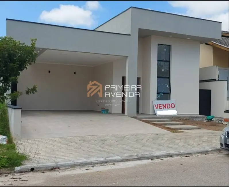 Foto 1 de Casa de Condomínio com 3 quartos à venda, 149m2 em Cacapava - SP