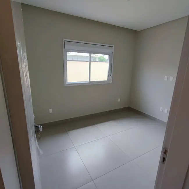 Foto 7 de Casa de Condomínio com 3 quartos à venda, 150m2 em Cacapava - SP