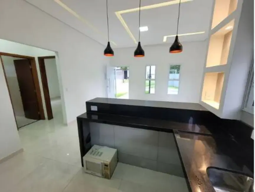 Foto 2 de Casa de Condomínio com 3 quartos à venda, 145m2 em Cacapava - SP