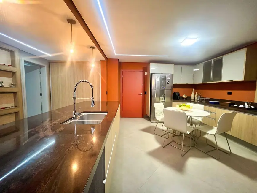 Foto 5 de Apartamento com 2 quartos à venda, 220m2 em Sao Jose Dos Campos - SP