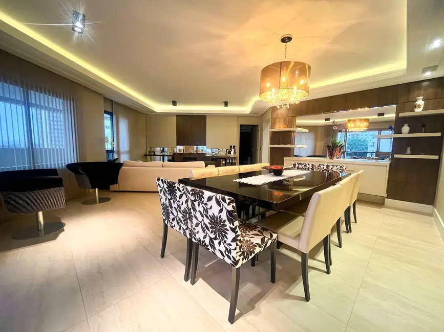 Foto 6 de Apartamento com 2 quartos à venda, 220m2 em Sao Jose Dos Campos - SP
