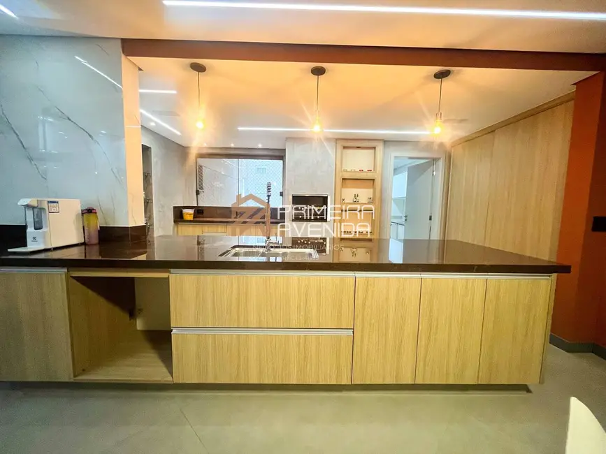 Apartamento com 2 quartos à venda, 220m2 em Sao Jose Dos Campos - SP - imagem 3 Foto 3 de Apartamento com 2 quartos à venda, 220m2 em Sao Jose Dos Campos - SP