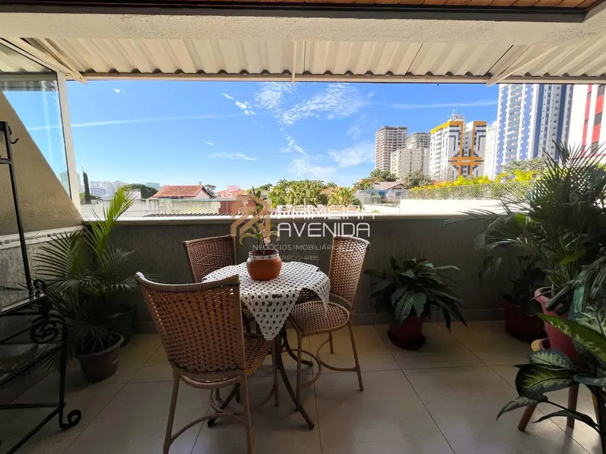 Apartamento com 4 quartos à venda, 122m2 em Sao Jose Dos Campos - SP - imagem 3 Foto 3 de Apartamento com 4 quartos à venda, 122m2 em Sao Jose Dos Campos - SP